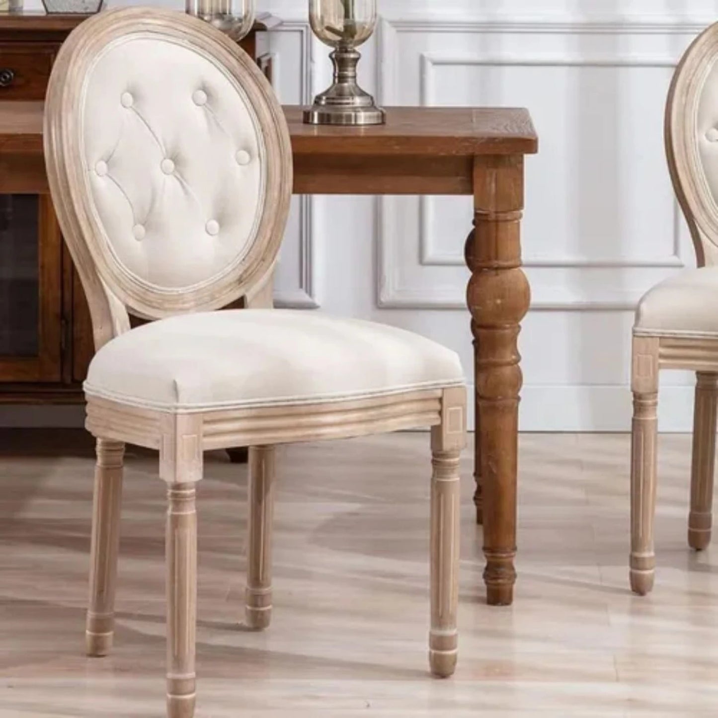 Silla Tapizada Estilo Luis Xv Con Botones